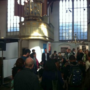 Foreign press in de kerk